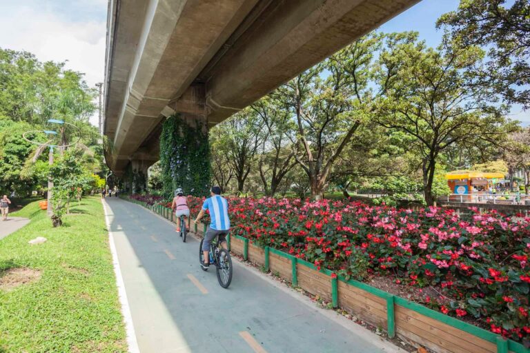 Corredores verdes en Medellín, Colombia. Imagen extraída de c40knowledgehub.org